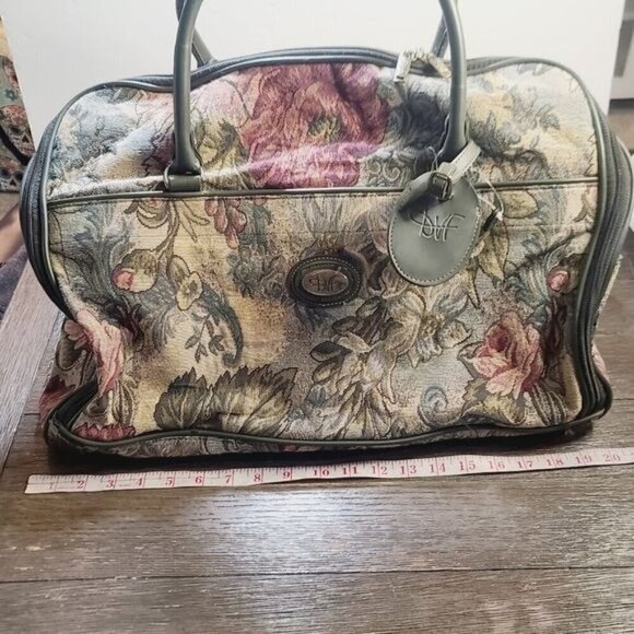Vintage DVF Diane Von Furstenberg Tapestry Floral Retro Overnight Travel Bag - Picture 10 of 11